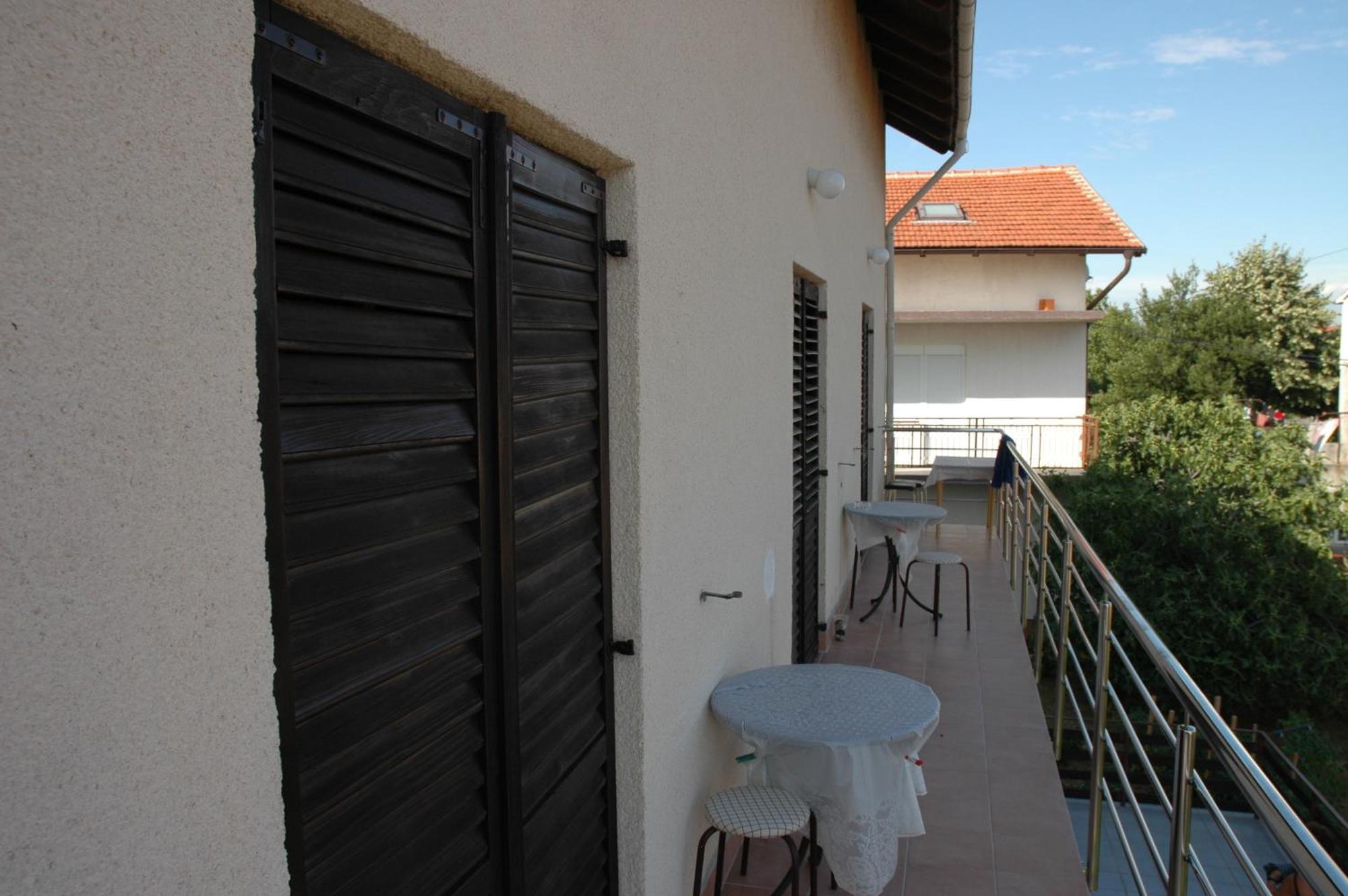 Apartment Latinovic Vodice Exterior photo